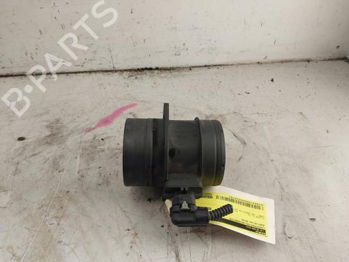 Used Mass air flow sensor Mass air flow sensor AUDI A3 Sportback (8VA, 8VF) 2.0 TDI (136 hp) 40525705 40525705