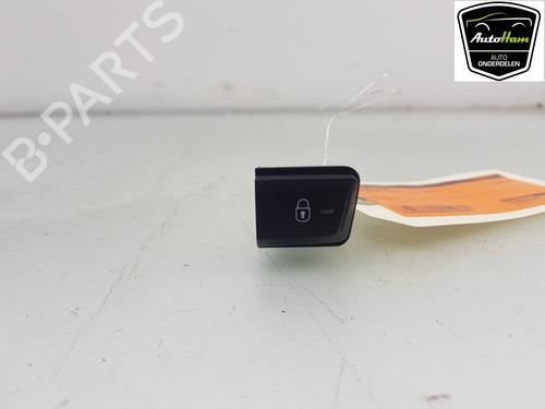 Used Switch PEUGEOT 2008 I (CU_) 1.2 THP 130 / PureTech 130 (130 hp) 12046818