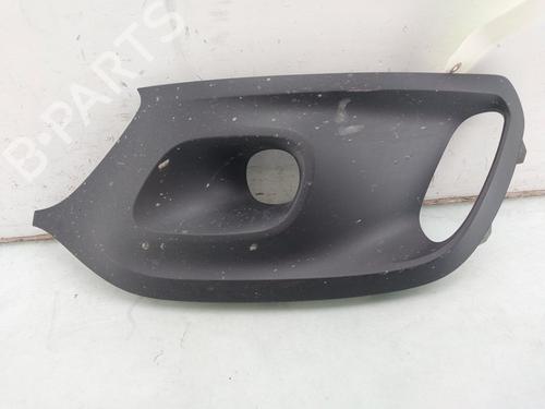 Used Grille Grille 37415708 37415708