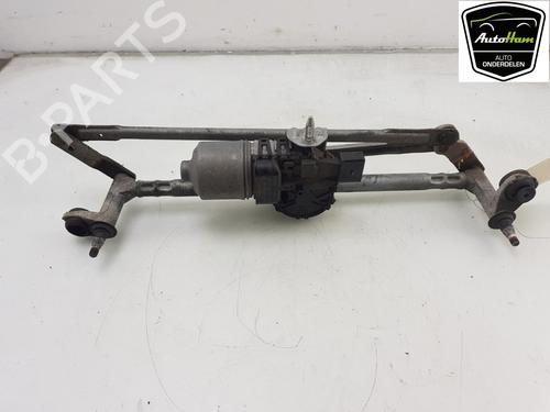 Used Front wipers mechanism Front wipers mechanism 12047037 12047037