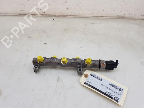 Used Injection rail AUDI Q8 (4MN, 4MT) 50 TDI Mild Hybrid quattro (286 hp) 28197553