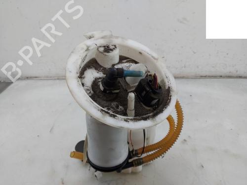 Used Fuel pump BMW 1 (F20) 118 i (170 hp) 29887763