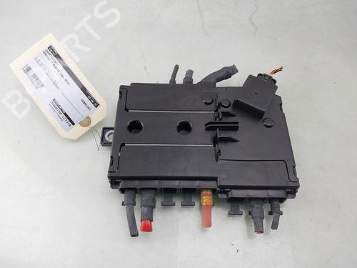 Used Fuse box MERCEDES-BENZ C-CLASS (W205) C 350 e (205.047) (279 hp) 26577995