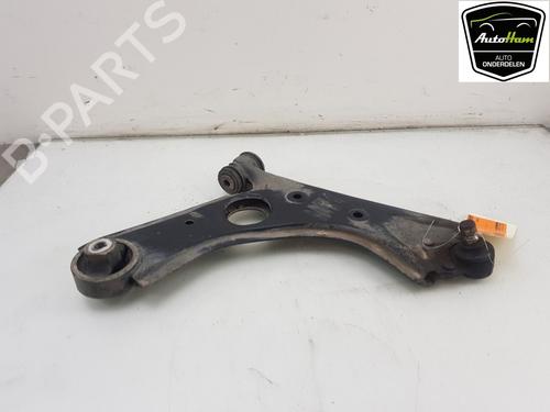 Used Right front suspension arm OPEL COMBO Box Body/MPV (X12) 1.3 CDTI (B05) (95 hp) 12042000