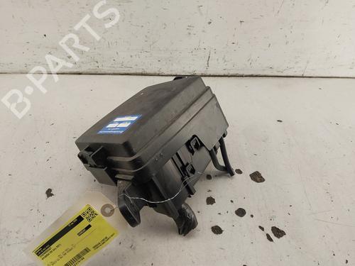 Used Fuse box Fuse box 39562162 39562162