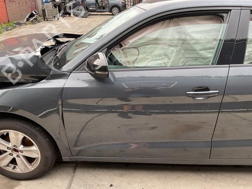 Used Left front door Left front door 39065892 39065892