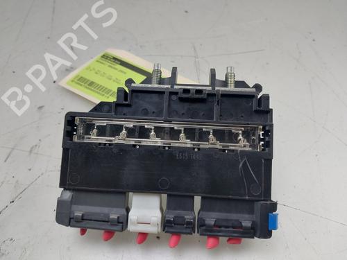 fuse-box-renault-arkana-i-lcm_-ldn_-2019-32319807 main image