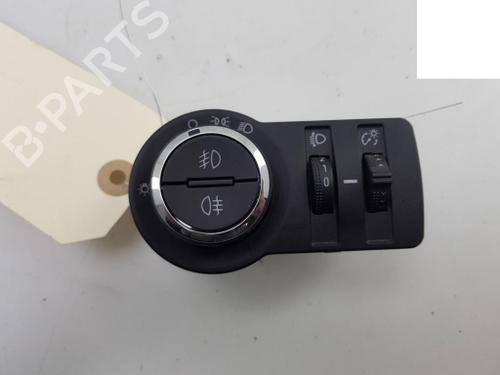 Used Headlight switch Headlight switch OPEL KARL (C16) 1.0 (75 hp) 12048488 12048488