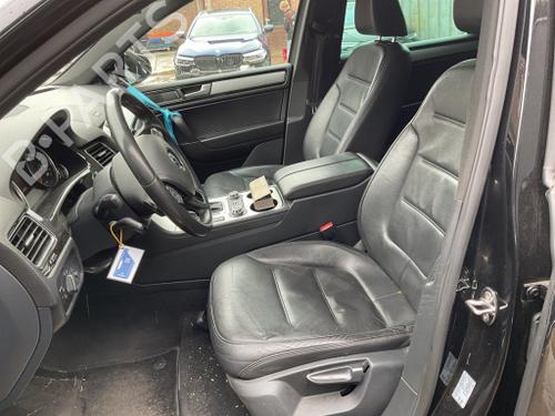 seats-set-vw-touareg-7p5-7p6-2010-2011-2012-2013-2014-2015-2016-2017-2018-25449210 main image