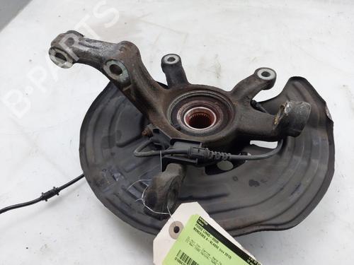 Used Left front steering knuckle MERCEDES-BENZ A-CLASS (W176) A 180 (176.042) (122 hp) 30566051
