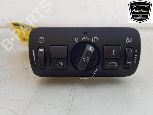 Used Headlight switch VOLVO V60 I (155) T3 (150 hp) 21597744