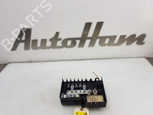 Used Fuse box Fuse box MERCEDES-BENZ SPRINTER 3,5-t Van (B906) 319 CDI / BlueTEC (906.631, 906.633, 906.635, 906.637) (190 hp) 35897367 35897367