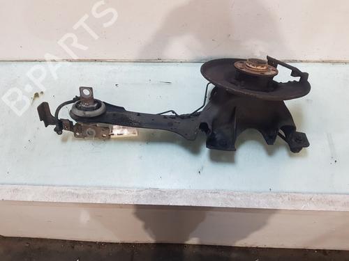Used Left rear steering knuckle VOLVO V60 I (155) D4 (181 hp) 25449077