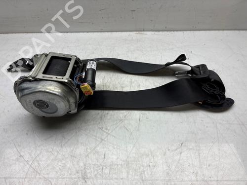 Used Front right seatbelt VW GOLF VIII (CD1, DA1) 2.0 GTI (245 hp) 32721259