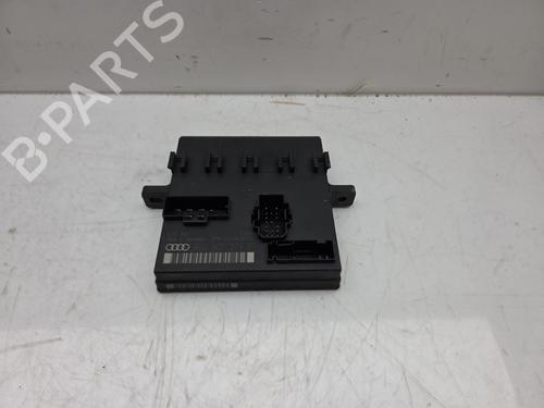Używane Moduł elektroniczny AUDI A4 B6 Avant (8E5) 2.0 (130 hp) 29887987