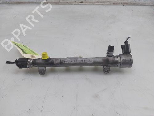 Rail D'Injecteurs VW TRANSPORTER T6 Van (SGA, SGH, SHA, SHH) 2.0 TDI (150 hp) 31946216