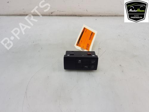 Used Switch Switch MAZDA 6 Estate (GJ, GL) 2.0 (GJEFW) (165 hp) 12041687 12041687