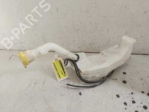 Used Windscreen washer tank Windscreen washer tank RENAULT CAPTUR I (J5_, H5_) 0.9 TCe 90 (90 hp) 39948866 39948866
