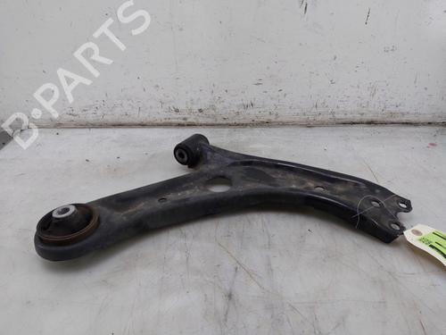 Used Right front suspension arm Right front suspension arm TOYOTA AYGO X (_B7_) 1.0 VVT-i (KGB70) (72 hp) 33617681 33617681