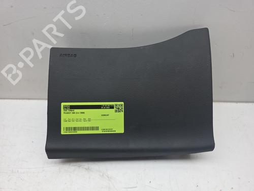 Knekollisjonspute PEUGEOT 308 I (4A_, 4C_) 1.6 16V (120 hp) 30103005