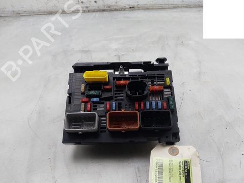 Sikringsdåse PEUGEOT 308 I (4A_, 4C_) 1.6 16V (120 hp) 31128437