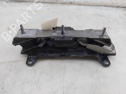 Used Gearbox mount Gearbox mount RAM 1500 Crew Cab Pickup (DT) 5.7 (401 hp) 31922864 31922864