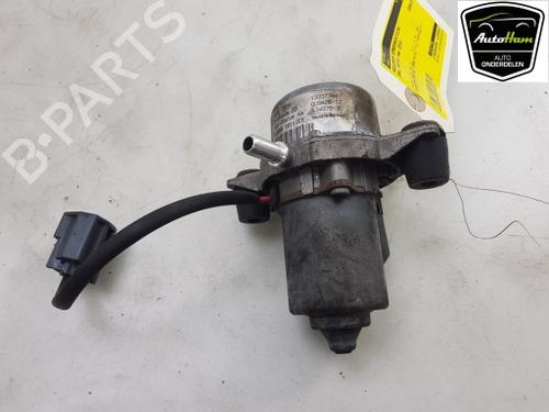 Used Vacuum pump Vacuum pump OPEL MERIVA B MPV (S10) 1.4 (75) (140 hp) 15107989 15107989