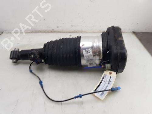 Used Right rear shock absorber BMW X5 (G05, F95) xDrive 50 e Plug-in-Hybrid (489 hp) 28716075