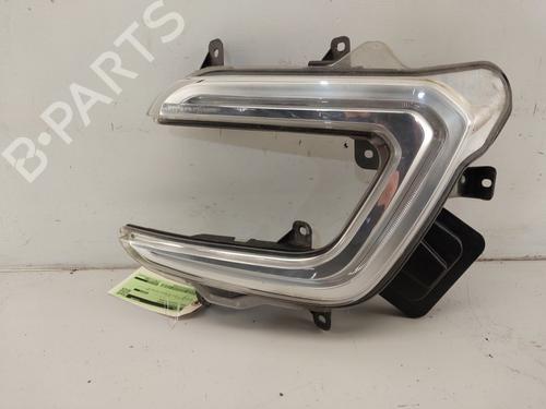 Used Right daytime light Right daytime light 37151031 37151031