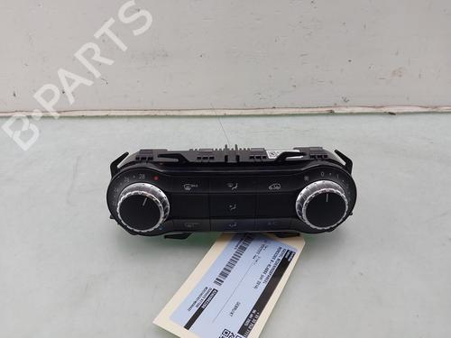 Used Climate control MERCEDES-BENZ B-CLASS Sports Tourer (W246, W242) B 200 (246.243) (156 hp) 29479012