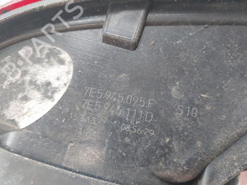 Left taillight VW TRANSPORTER T5 Van (7HA, 7HH, 7EA, 7EH) 2.0 TDI | BP39975088C34 - Image 4