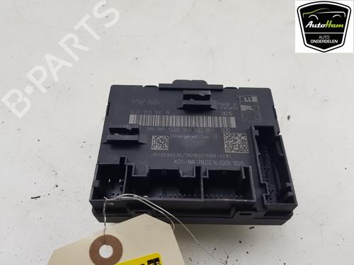 Used Electronic module AUDI A3 Sportback (8VA, 8VF) 2.0 TDI (150 hp) 16575140
