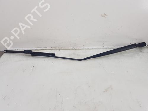Used Front windshield wiper arm Front windshield wiper arm OPEL MOKKA / MOKKA X (J13) 1.4 (_76) (140 hp) 33811953 33811953