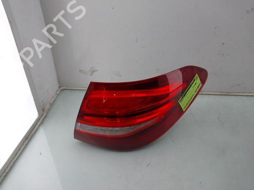Feu arrière droit MERCEDES-BENZ C-CLASS T-Model (S205) C 350 e (205.247) (279 hp) 31756111