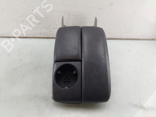 Used Armrest / Center console Armrest / Center console AUDI Q7 (4LB) 4.2 FSI quattro (350 hp) 40023300 40023300