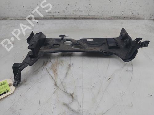 Used Support VW GOLF V (1K1) 2.0 FSI (150 hp) 30388399