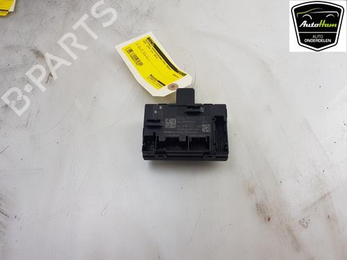 Used Electronic module SEAT LEON (5F1) 1.6 TDI (110 hp) 13633672