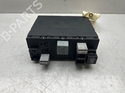 Used Fuse box Fuse box AUDI A3 Sportback (8PA) 1.9 TDI (105 hp) 33266722 33266722