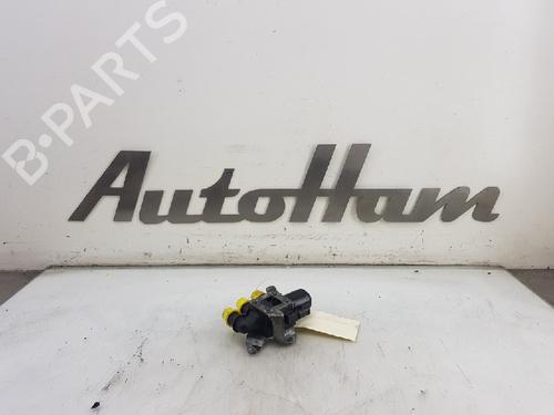 Used Auxiliary water pump BMW X5 (F15, F85) xDrive 30 d (258 hp) 13144548