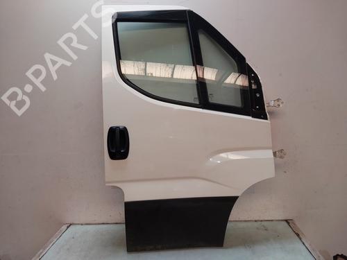 Dør højre fortil IVECO DAILY VI Van 33S16, 35S16, 35C16, 38S16, 40C16, 42S16, 50C16 (156 hp) 31922323