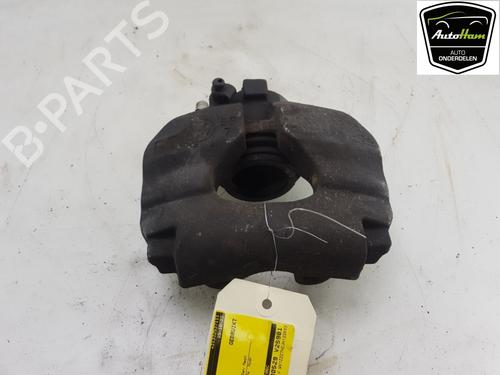 Used Right front brake caliper VW TRANSPORTER T6 Van (SGA, SGH, SHA, SHH) 2.0 TDI (150 hp) 15769895