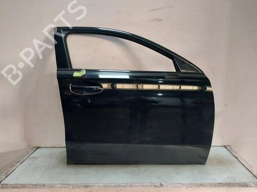 right-front-door-mercedes-benz-a-class-w177-2018-32982615 main image