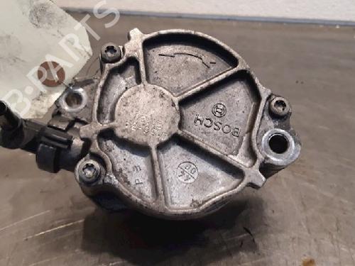 Used Vacuum pump PEUGEOT PARTNER Box Body/MPV 1.6 HDi 16V (90 hp) 13143810