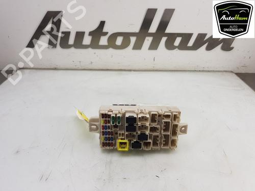 Used Fuse box MITSUBISHI MIRAGE / SPACE STAR VI Hatchback (A0_A) 1.2 (71 hp) 12036889