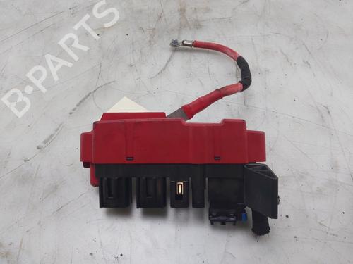 fuse-box-renault-trafic-iii-van-fg_-2014-34539567 main image