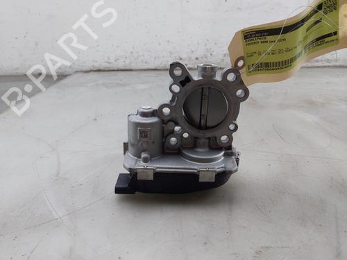 Used Throttle body Throttle body PEUGEOT 5008 II (MC_, MJ_, MR_, M4_) 1.2 Hybrid 136 (MRHPYC) (136 hp) 34695956 34695956