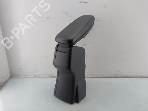 Used Armrest / Center console Armrest / Center console TOYOTA YARIS (_P21_, _PA1_, _PH1_) 1.5 Hybrid (MXPH10, MXPH11) (116 hp) 33430126 33430126