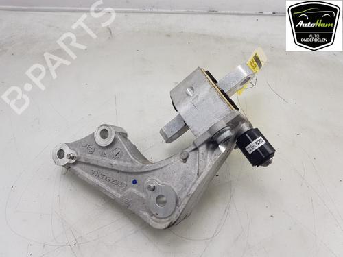 Used Gearbox mount PORSCHE TAYCAN (Y1A) 4S (Y1ADB1) (530 hp) 18645343