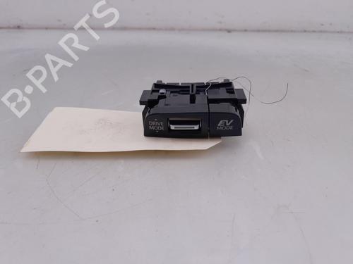 Switch TOYOTA COROLLA Estate (_E21_) 1.8 Hybrid (ZWE211W) | BP12035268I30 