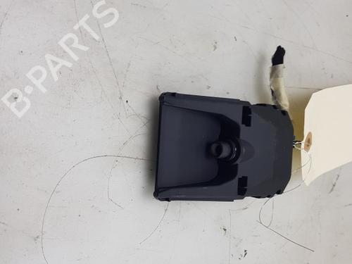 Used Camera Camera PEUGEOT 5008 II (MC_, MJ_, MR_, M4_) 1.2 THP (MRHNYH, MRHNYW, MRHNSJ, MRHNSU, MRHNSM) (131 hp) 21216494 21216494